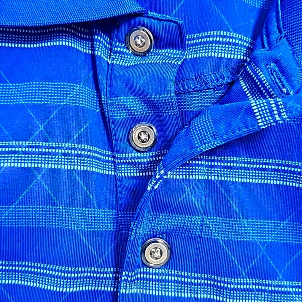 Performance Polo - Picture 2 of 3